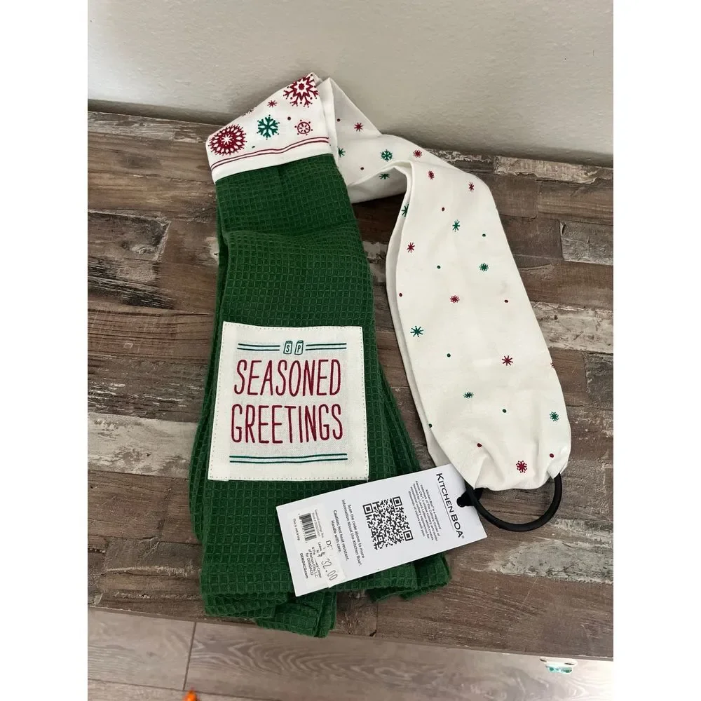 Christmas kitchen boa